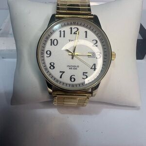 (945)Vintage Timex Man’s Gold-Tone Watch with White Dial…